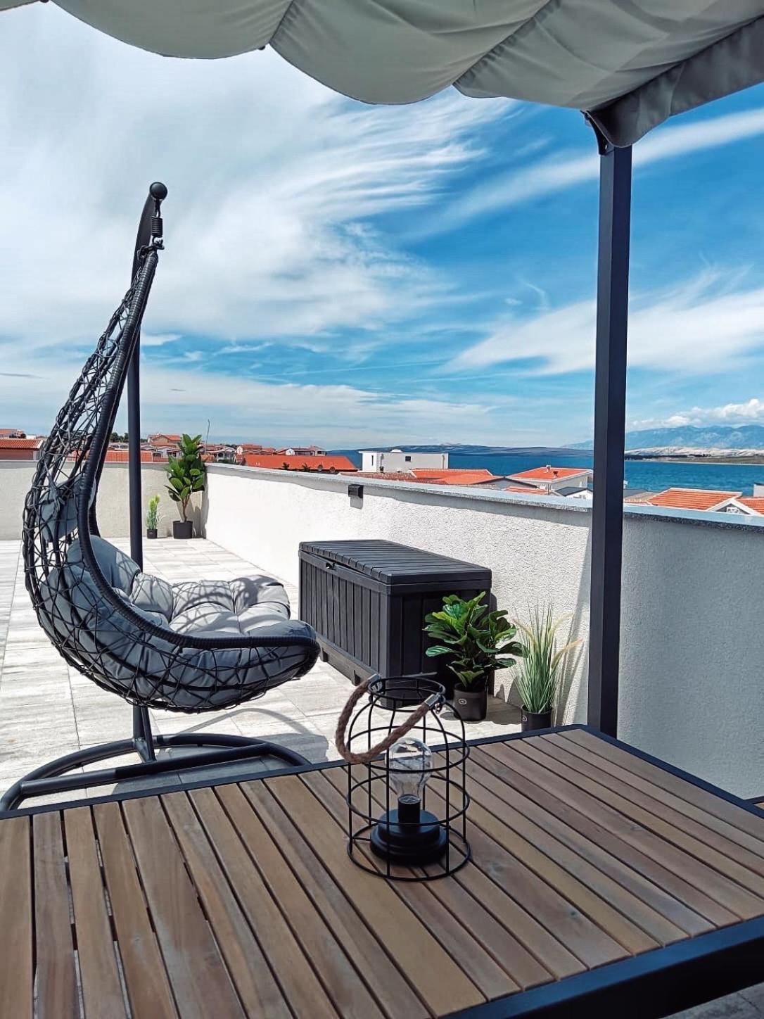 Monachus Apartments วีร์ ภายนอก รูปภาพ
